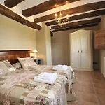 Bed & Breakfast Els Canterers 3*