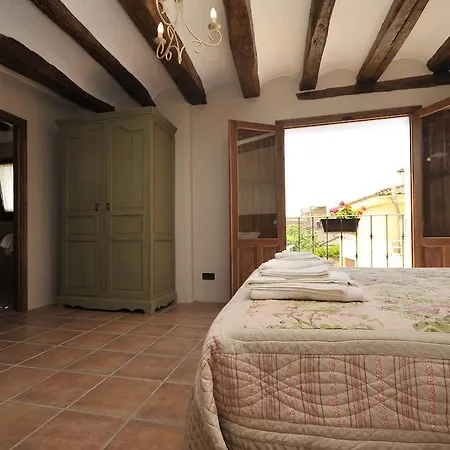 Bed & Breakfast Els Canterers Miravet