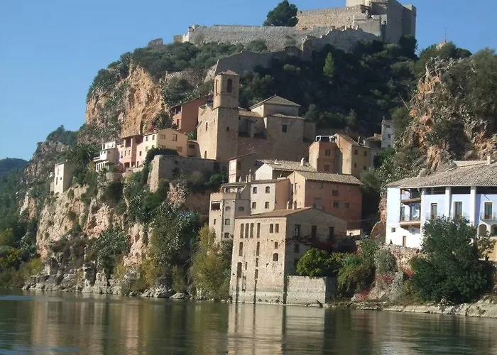 Els Canterers Couette-café Miravet
